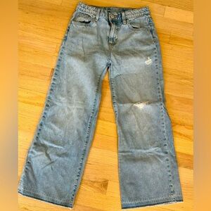 Stylish Light Blue Wide-Leg Jeans